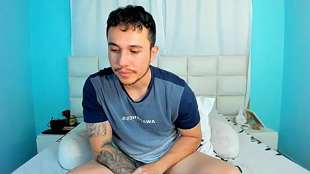 Snapshot of juan__jimenez chatting on 5, 11, 2025 juan jimenez online show from 5, 11, 2025