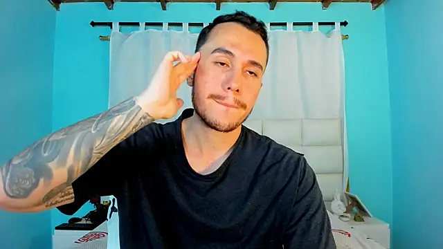 Snapshot of juan__jimenez chatting on 19, 11, 2025 juan jimenez online show from 19, 11, 2025