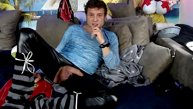 Snapshot of druckfug chatting on 24, 11, 2025 druckfug online show from 24, 11, 2025