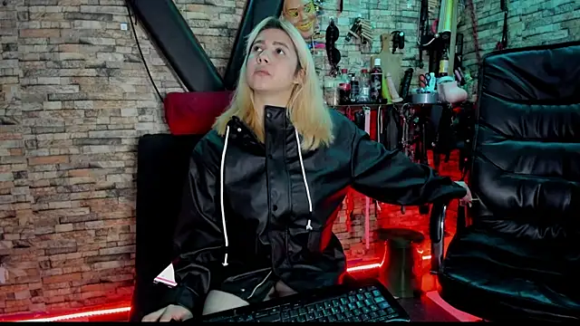 Liltildeman moon online show from 29, 11, 2025