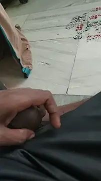 Snapshot of anjaanarun chatting on 1, 10, 2025 anjaanarun online show from 1, 10, 2025