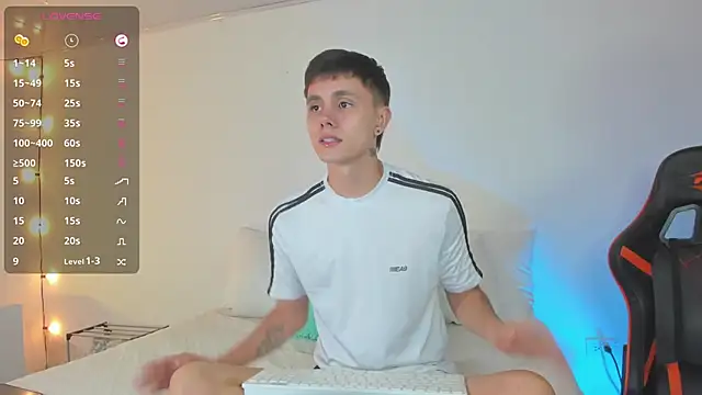 DustinLevine online show from 25, 2, 2025