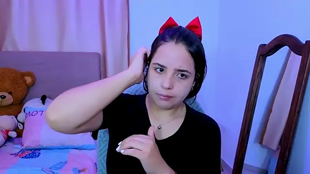 Snapshot of _alicia_z chatting on 28, 2, 2026 alicia z online show from 28, 2, 2026