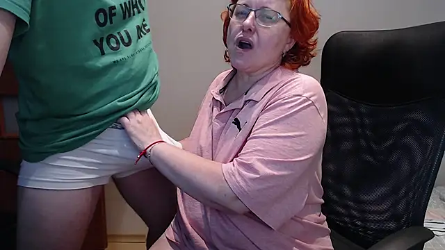 JoannaAndNeighbour online show from 4, 12, 2024