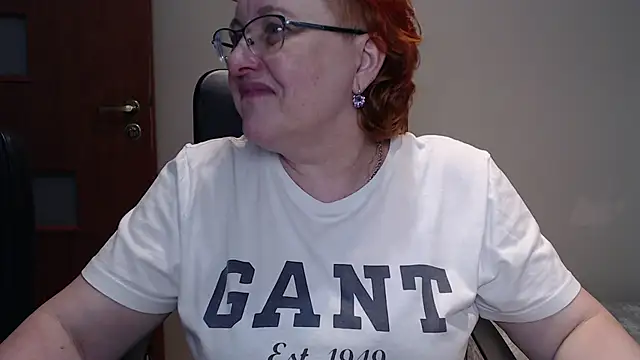 JoannaAndNeighbour online show from 4, 3, 2025