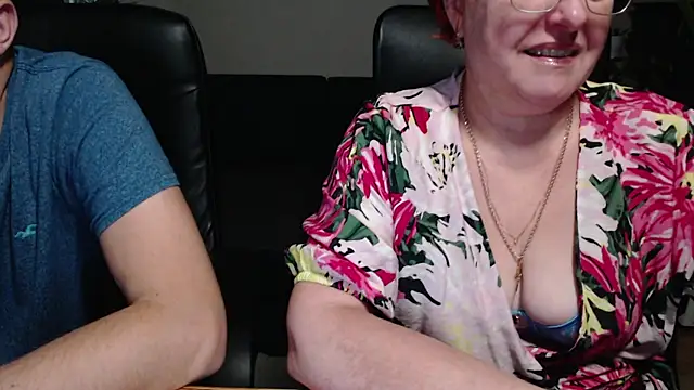 JoannaAndNeighbour online show from 28, 10, 2025