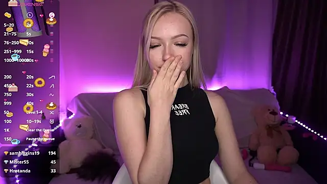 AmandaFiree online show from 13, 12, 2024