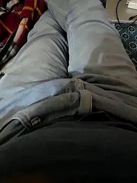 Snapshot of indianbluesky chatting on 17, 12, 2025 indianbluesky online show from 17, 12, 2025