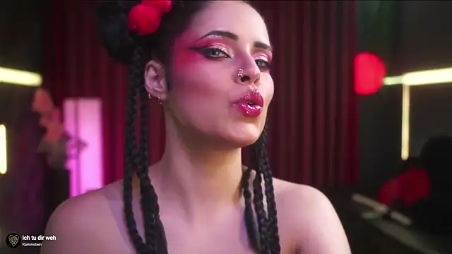 Snapshot of alessa_goreng chatting on 2, 1, 2025 alessa goreng online show from 2, 1, 2025