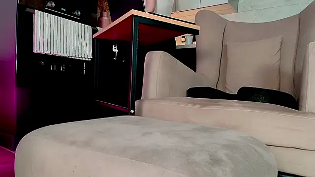 Yourfreebird online show from 23, 3, 2026