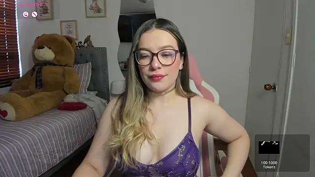 Snapshot of samysweet_8 chatting on 27, 6, 2026 samysweet 8 online show from 27, 6, 2026