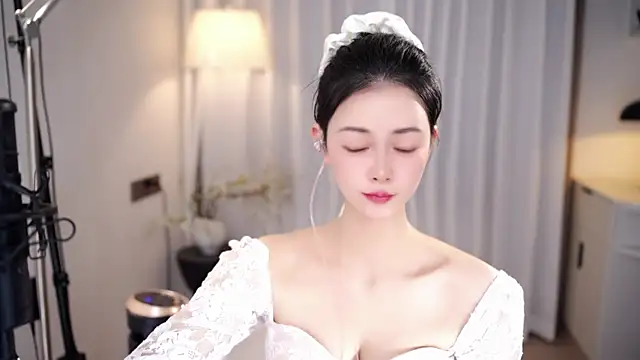 Ocean--Lili online show from 5, 1, 2026