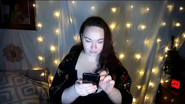 Victoria Marks online show from 5, 12, 2024