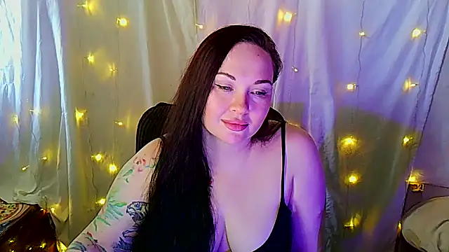 Victoria Marks online show from 7, 10, 2025