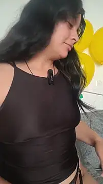 ZaraHoney online show from 2, 10, 2025