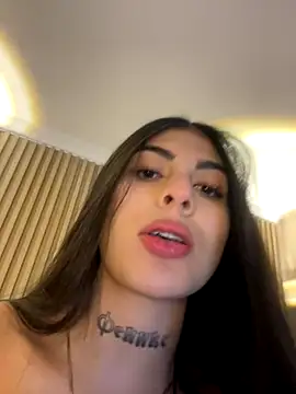 Sarasanders 4 online show from 2, 10, 2025