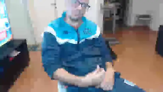 Snapshot of guachin_hunk chatting on 12, 6, 2026 guachin hunk online show from 12, 6, 2026
