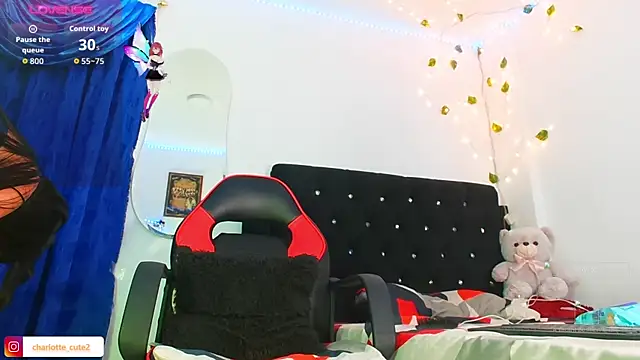 Snapshot of cute_charlotte_ chatting on 26, 9, 2025 cute charlotte online show from 26, 9, 2025