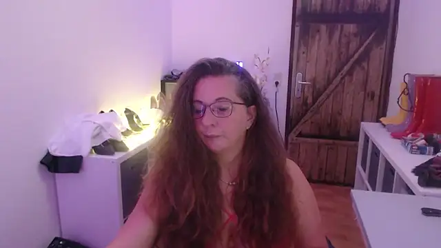 Snapshot of GeilesLuder75 chatting on 5, 12, 2025 GeilesLuder75 online show from 5, 12, 2025