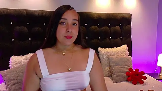 ValenScott1 online show from 9, 1, 2025