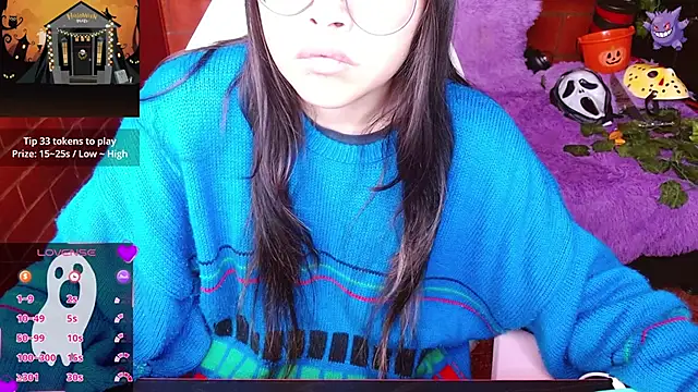 Snapshot of MidoriQuiinn chatting on 22, 10, 2025 MidoriQuiinn online show from 22, 10, 2025