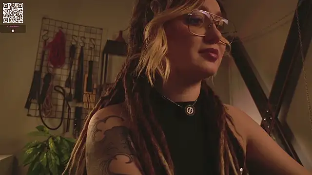 Snapshot of VortexProject chatting on 28, 11, 2025 VortexProject online show from 28, 11, 2025