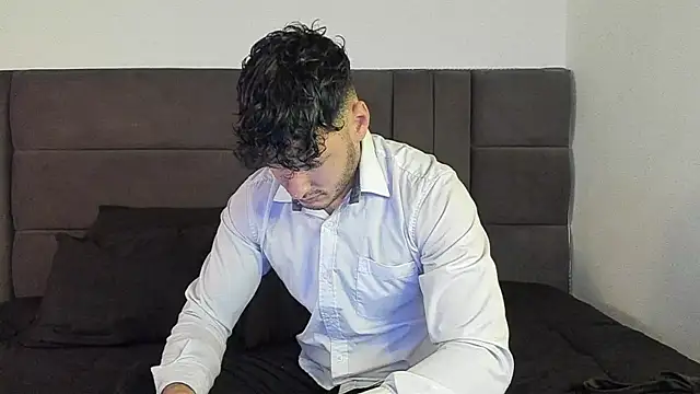 Snapshot of alejandro__2 chatting on 16, 1, 2026 alejandro 2 online show from 16, 1, 2026