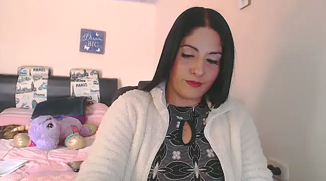 Snapshot of sahtlove1 chatting on 6, 2, 2025 sahtlove1 online show from 6, 2, 2025