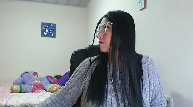 Snapshot of sahtlove1 chatting on 15, 2, 2025 sahtlove1 online show from 15, 2, 2025