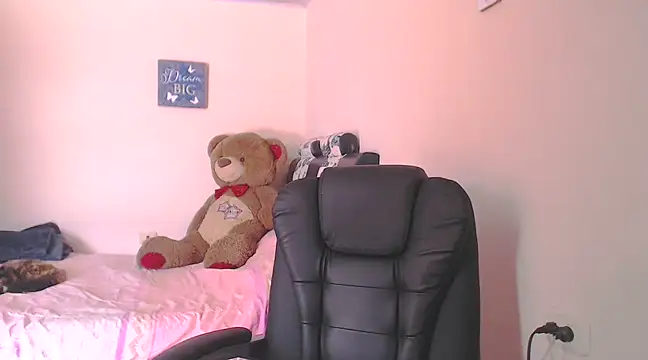 Snapshot of sahtlove1 chatting on 28, 2, 2025 sahtlove1 online show from 28, 2, 2025