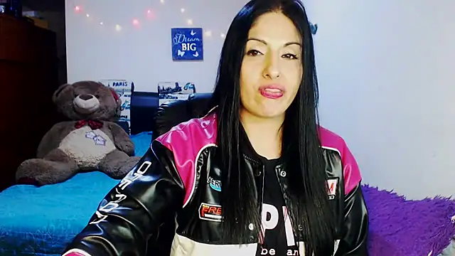 Snapshot of sahtlove1 chatting on 16, 11, 2025 sahtlove1 online show from 16, 11, 2025