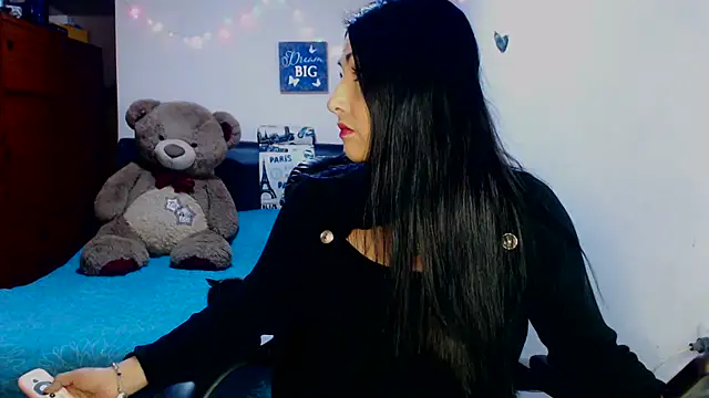 Snapshot of sahtlove1 chatting on 19, 11, 2025 sahtlove1 online show from 19, 11, 2025