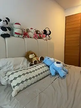 Snapshot of oriana_zoeee chatting on 25, 2, 2026 oriana zoeee online show from 25, 2, 2026