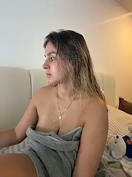 oriana zoeee online show from 30, 4, 2026