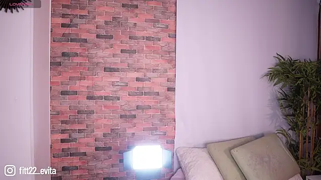 Snapshot of Lucy_fit chatting on 21, 3, 2025 Lucy fit online show from 21, 3, 2025