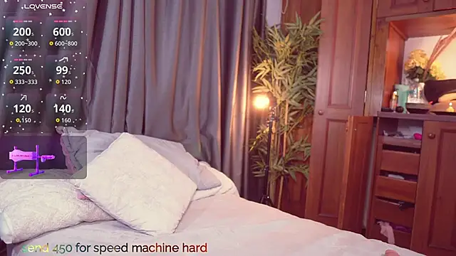 Snapshot of Lucy_fit chatting on 28, 9, 2025 Lucy fit online show from 28, 9, 2025