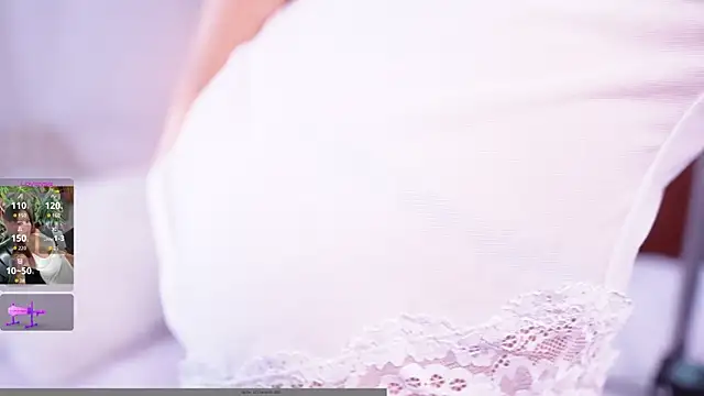 Snapshot of Lucy_fit chatting on 4, 11, 2025 Lucy fit online show from 4, 11, 2025