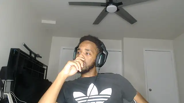 Snapshot of ChrisVacher chatting on 14, 3, 2026 ChrisVacher online show from 14, 3, 2026