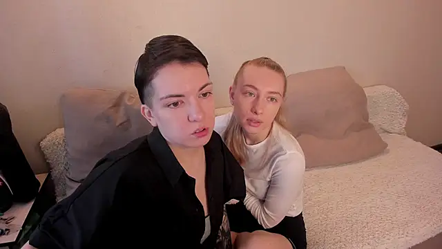 secret dreams   online show from 24, 2, 2025