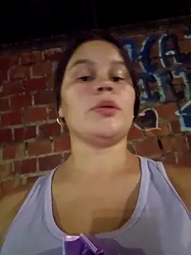 Snapshot of sweet_lucia chatting on 6, 11, 2025 sweet lucia online show from 6, 11, 2025