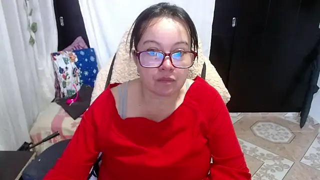 Snapshot of Sonialorens_ chatting on 20, 12, 2024 Sonialorens online show from 20, 12, 2024