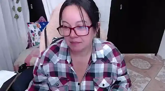 Snapshot of Sonialorens_ chatting on 21, 12, 2024 Sonialorens online show from 21, 12, 2024