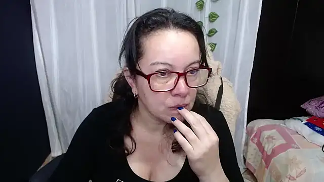 Snapshot of Sonialorens_ chatting on 30, 12, 2024 Sonialorens online show from 30, 12, 2024