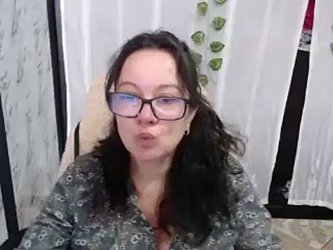 Snapshot of Sonialorens_ chatting on 27, 2, 2025 Sonialorens online show from 27, 2, 2025