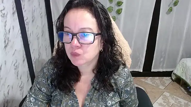 Snapshot of Sonialorens_ chatting on 14, 3, 2025 Sonialorens online show from 14, 3, 2025