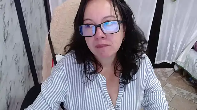 Snapshot of Sonialorens_ chatting on 17, 3, 2025 Sonialorens online show from 17, 3, 2025