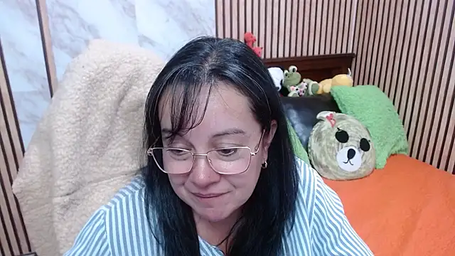 Snapshot of Sonialorens_ chatting on 25, 9, 2025 Sonialorens online show from 25, 9, 2025