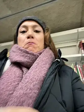 angelitasexy81 online show from 20, 3, 2025