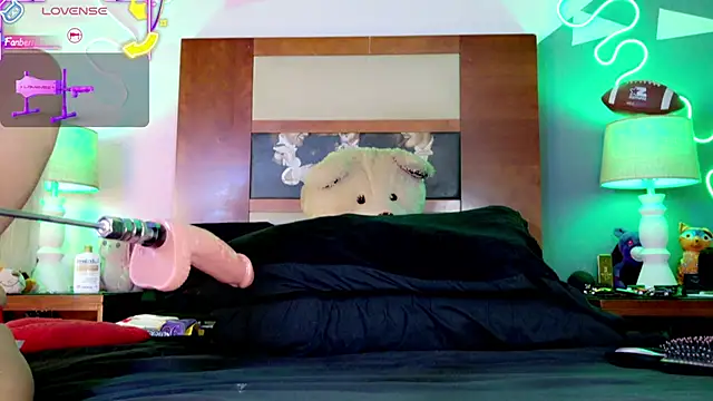 ashley 19xx online show from 7, 4, 2026