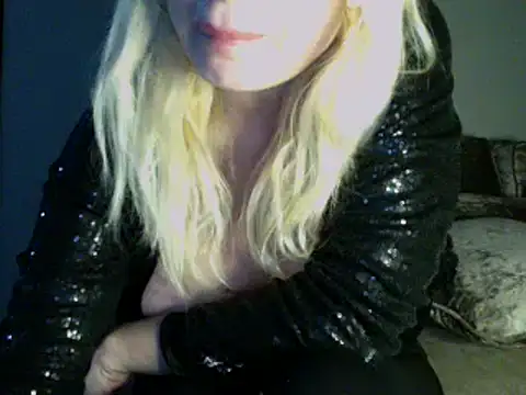 Lisavontease online show from 2, 2, 2025